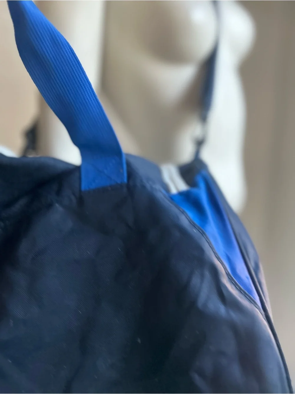 N/A versatile blue